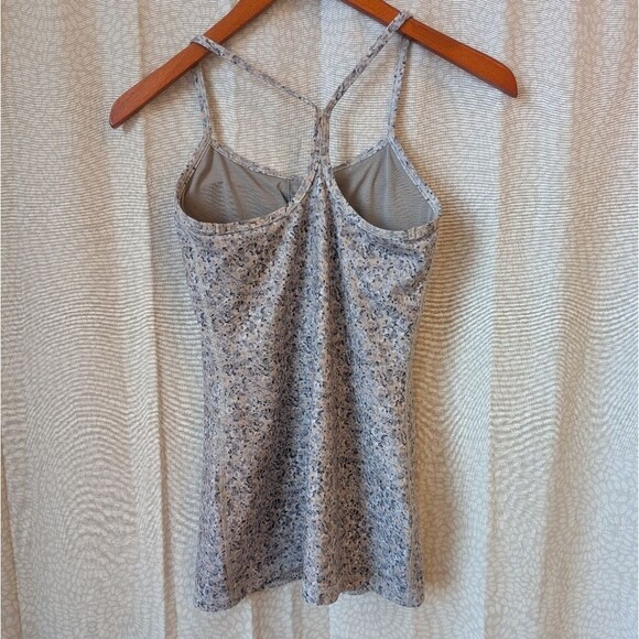 Lululemon Power Y Tank Petite Fleur Silver Spoon Size 4 - Picture 6 of 8